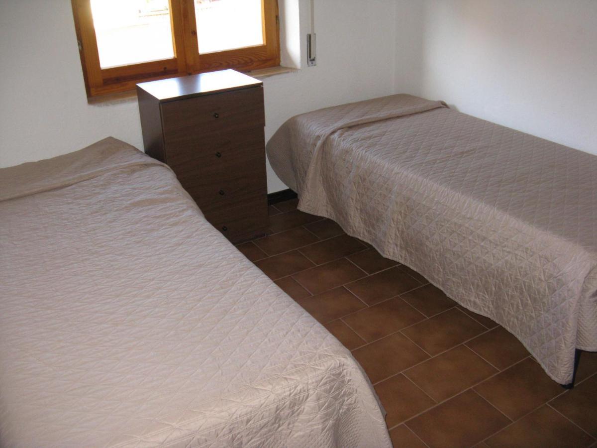 Borgo Spiaggia Isola Rossa Zewnętrze zdjęcie